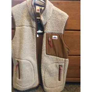 Penfield vest